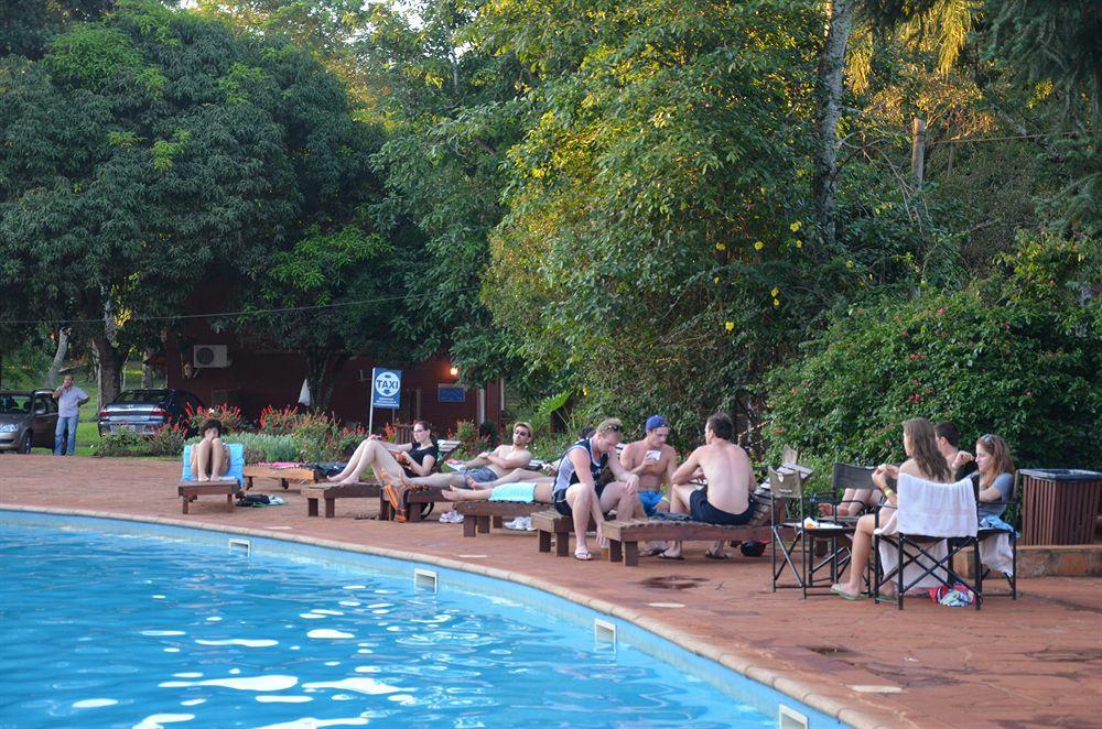 Iguazu Inn Hostel Puerto Iguazú Esterno foto