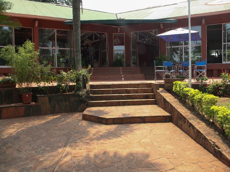Iguazu Inn Hostel Puerto Iguazú Esterno foto